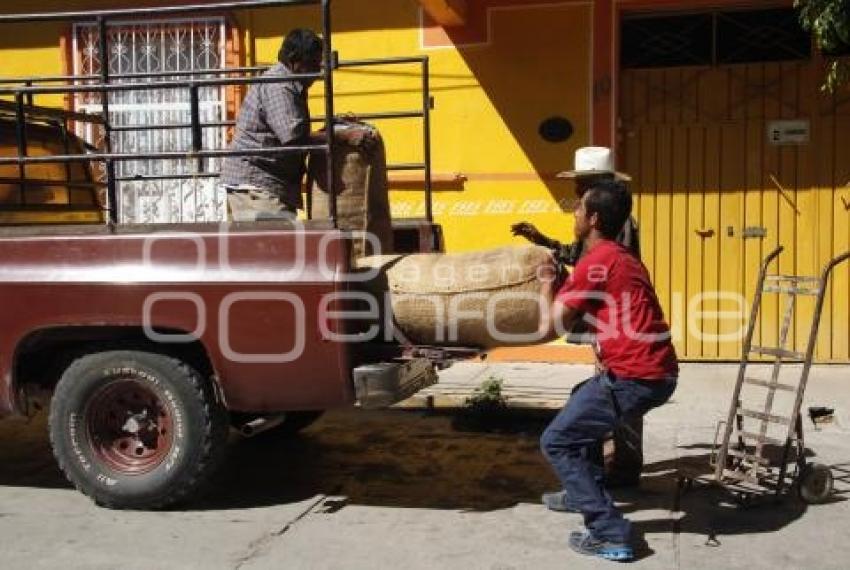 COMERCIALIZACIÓN DE CACAHUATE . ACATLÁN DE OSORIO