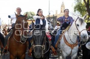 CABALGATA REVOLUCIONARIA