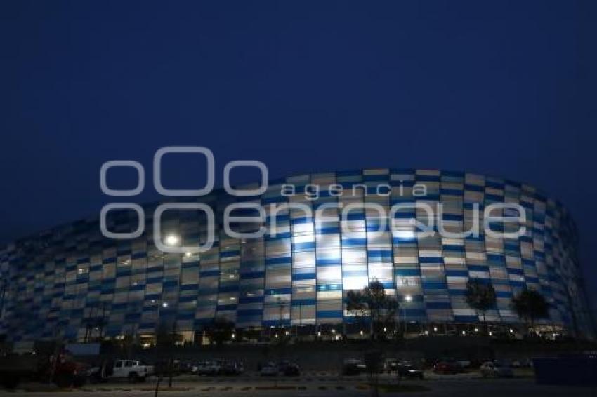 REMODELACIÓN ESTADIO CUAUHTÉMOC