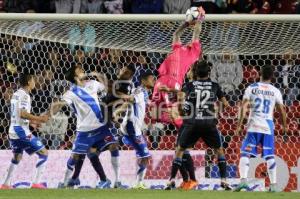 FUTBOL . QUERÉTARO VS PUEBLA FC