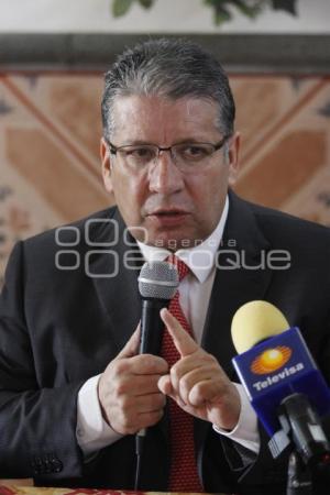 ENRIQUE DOGER