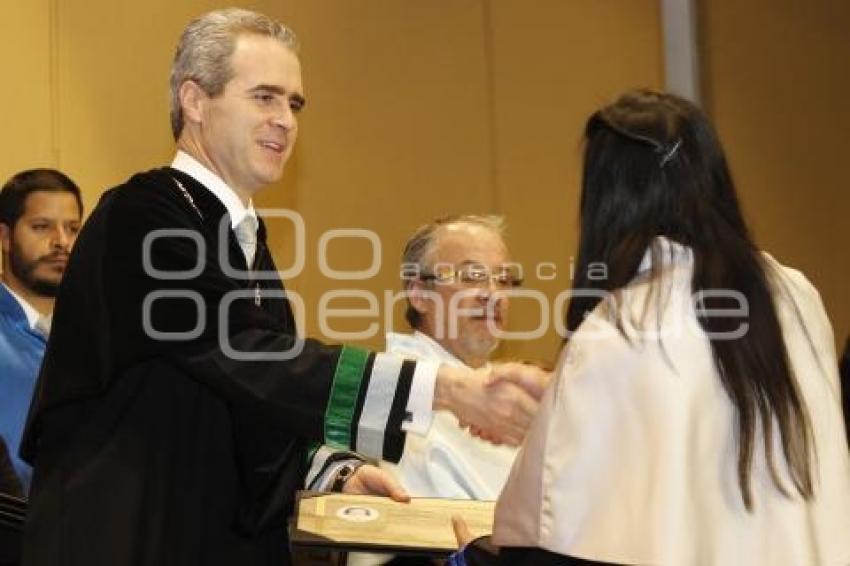 CEREMONIA DE GRADO . UPAEP