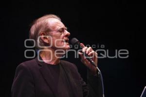 CONCIERTO LUIS EDUARDO AUTE