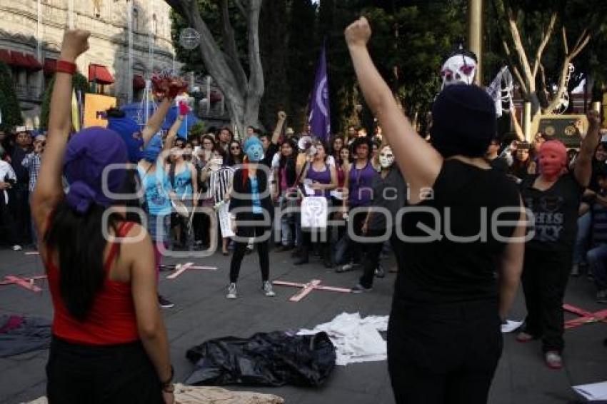 MARCHA DE LAS PUTAD