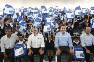 ENTREGA DE UNIFORMES GRATUITA