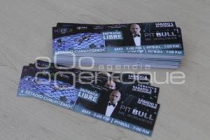 CONCIERTO . PITBULL