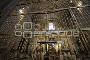 CATEDRAL . RESTAURACION REJAS