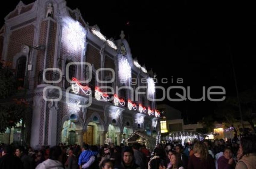 ILUMINACIÓN NAVIDEÑA . TEHUACÁN