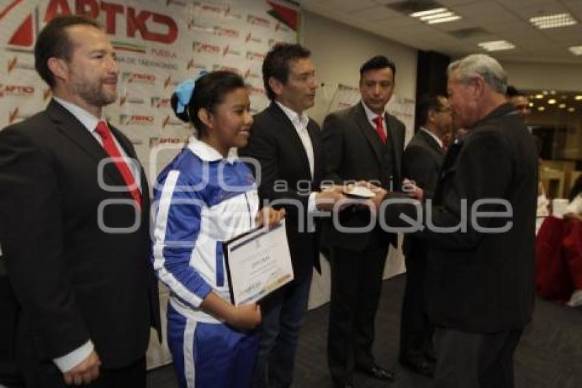 TKD . RECONOCIMIENTOS