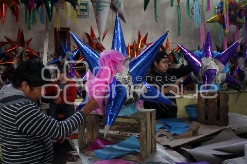 ELABORACIÓN PIÑATAS