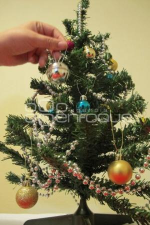 ÁRBOL DE NAVIDAD