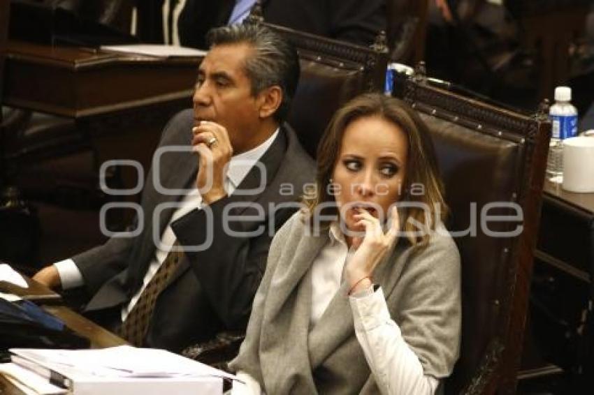 SESIÓN ORDINARIA . CONGRESO