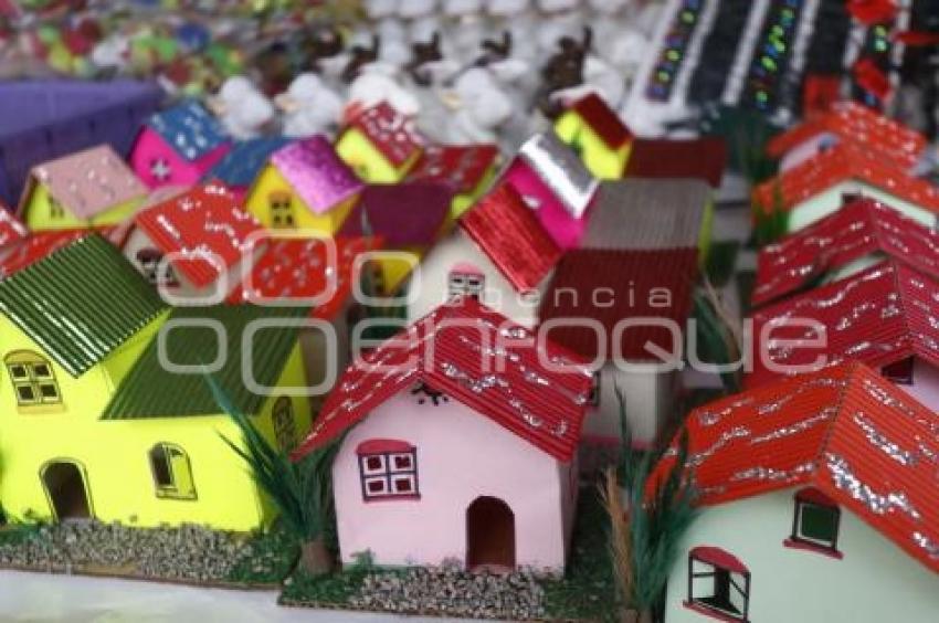 VENTA DE ARTÍCULOS NAVIDEÑOS