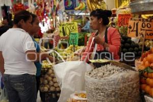 VENTAS NAVIDEÑAS MERCADOS