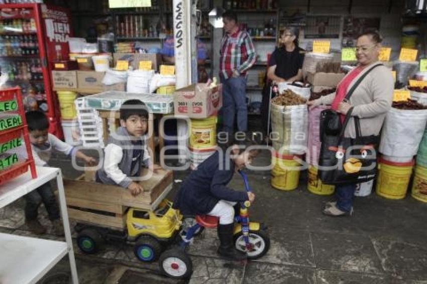 VENTAS NAVIDAD . MERCADO