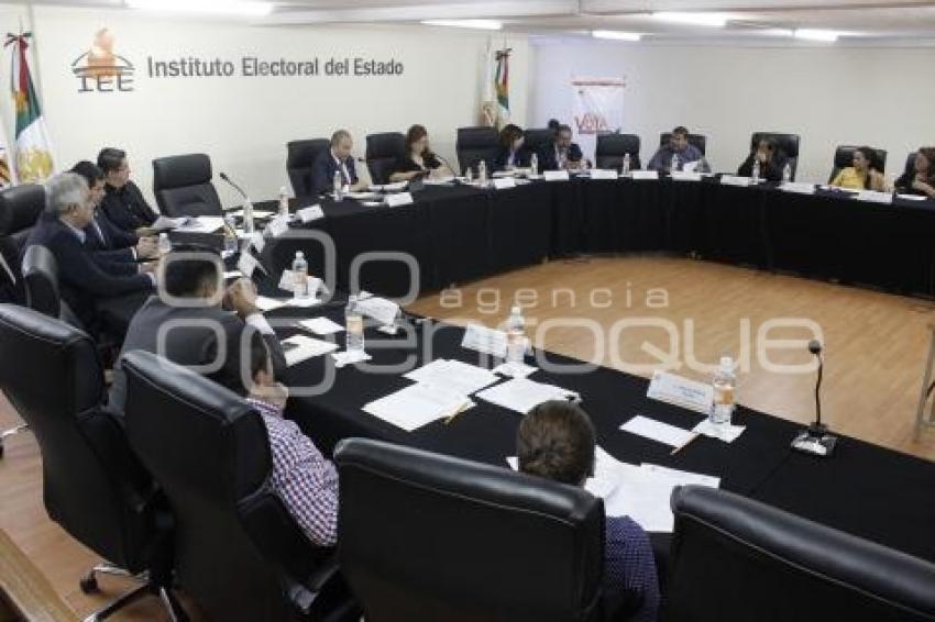 IEE . SESION ESPECIAL OPLE