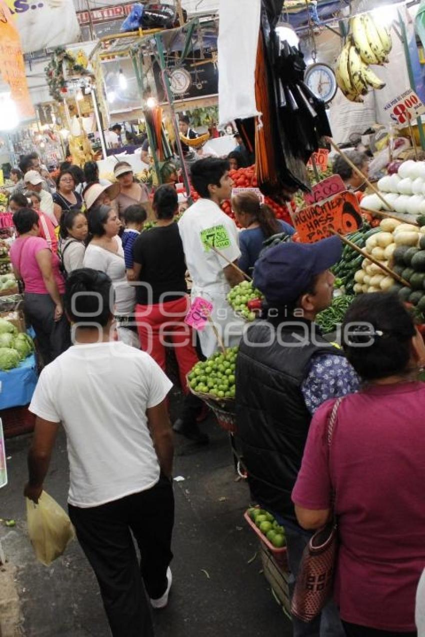 VENTAS AÑO NUEVO . MERCADO 
