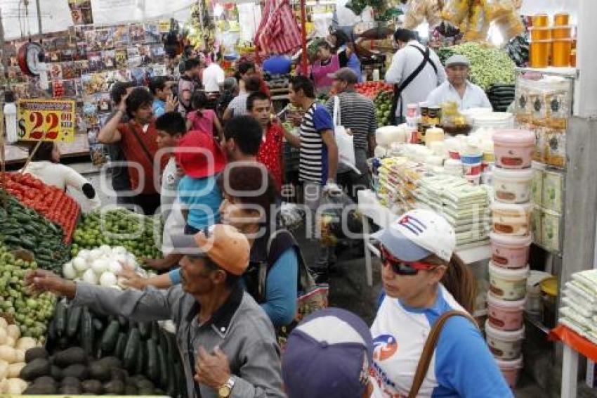 VENTAS AÑO NUEVO . MERCADO 