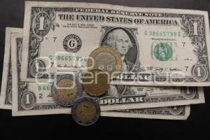 DÓLAR