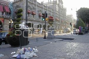 BASURA . AÑO NUEVO 