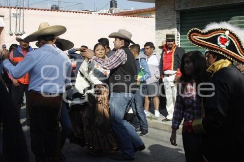 PEGA DE BANDO . CARNAVAL HUEJOTZINGO