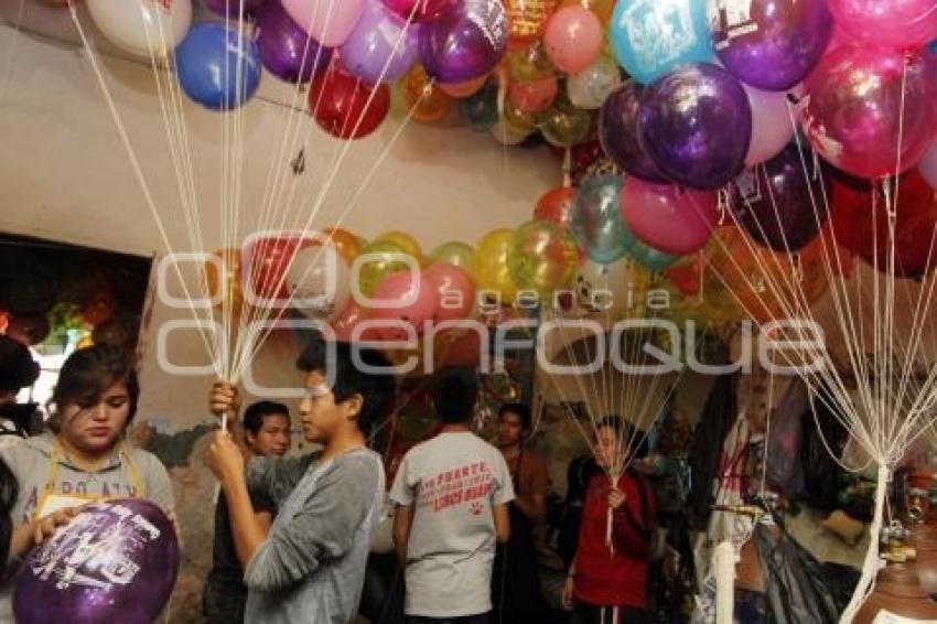 GLOBOS . DÍA DE REYES