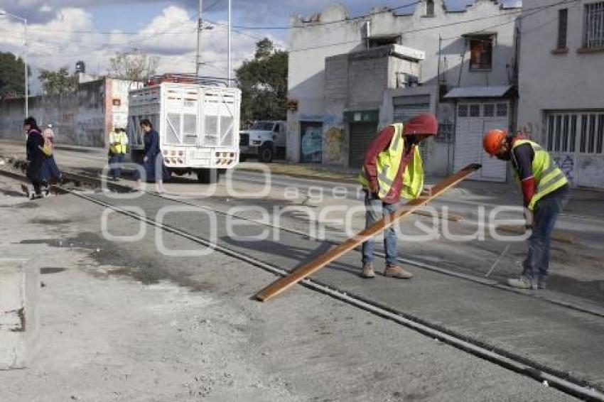 TREN TURÍSTICO