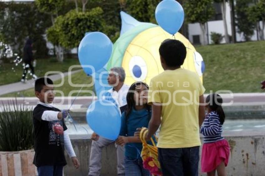 CCU . GLOBOS Y ROSCA REYES