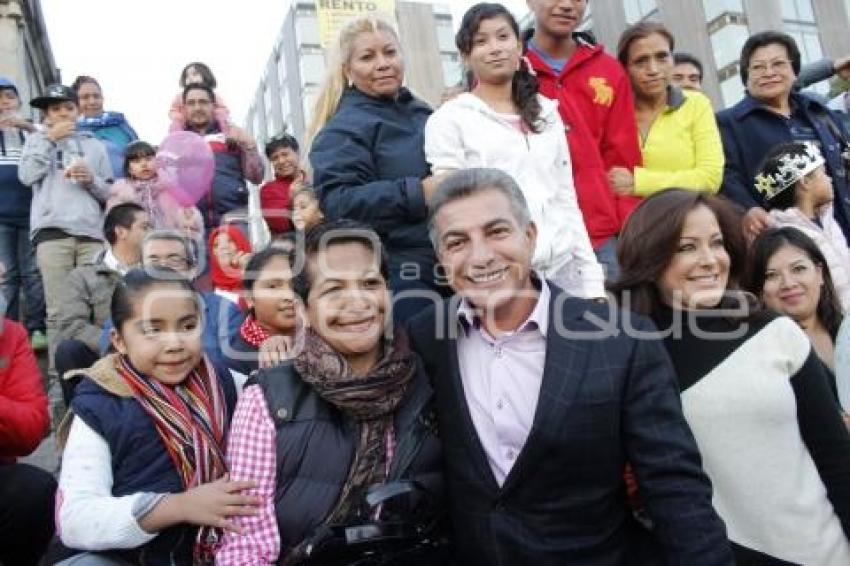 DESFILE DE REYES