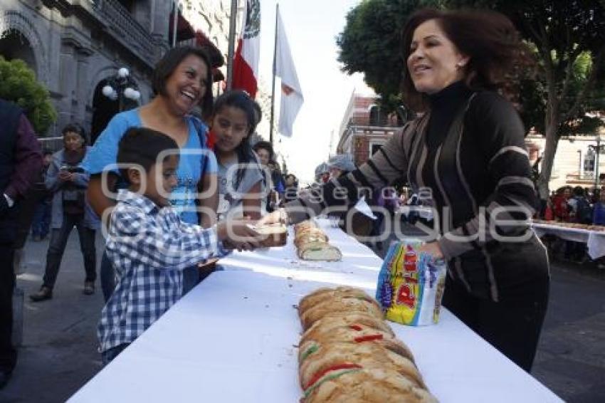 TONY GALI . ROSCA DE REYES