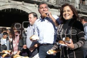 TONY GALI .  ROSCA DE REYES