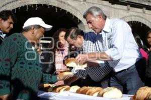 TONY GALI .  ROSCA DE REYES