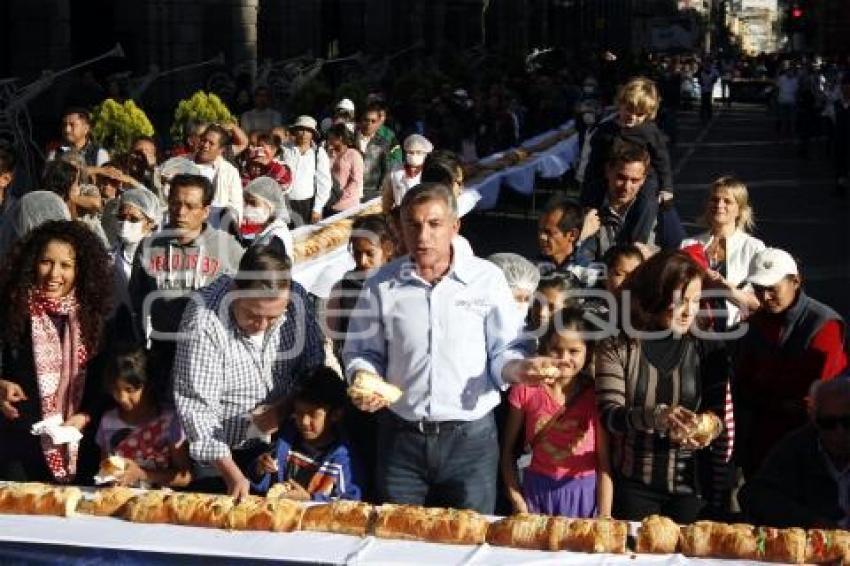 TONY GALI . ROSCA DE REYES