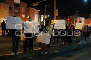 MANIFESTACIÓN . CIERRAN 11 SUR