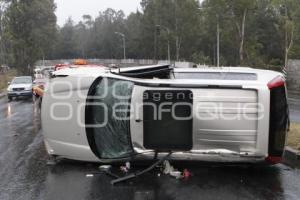 NOTA ROJA. CAMIONETA VOLCADA