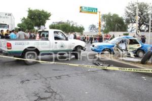 TAXISTA MUERE EN ACCIDENTE