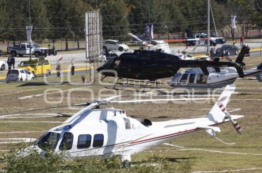 QUINTO INFORME DE GOBIERNO . HELICÓPTEROS