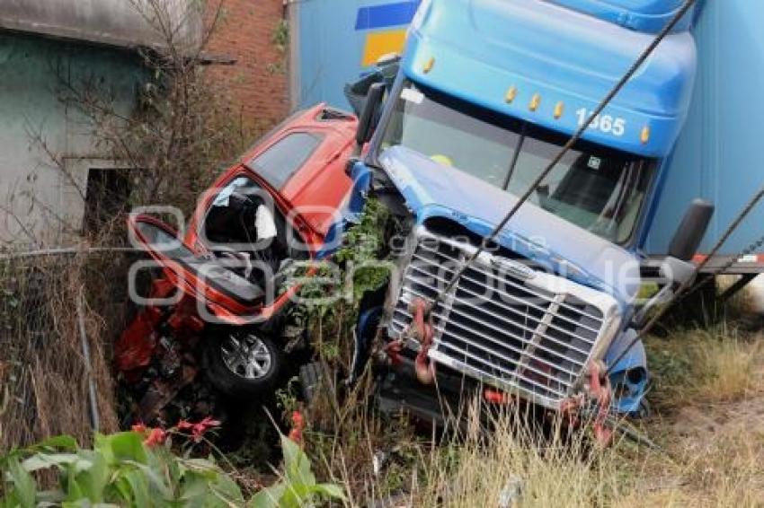 CHOQUE AUTOPISTA Y SAN FELIPE