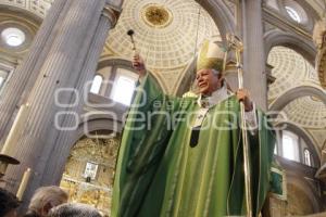 MISA DOMINICAL . CATEDRAL