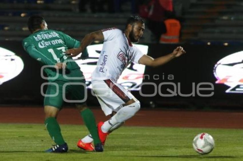 FÚTBOL . LOBOS VS JAGUARES