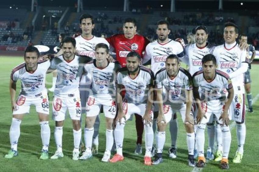 FÚTBOL . LOBOS VS JAGUARES