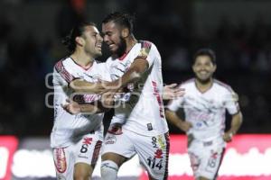 FÚTBOL . LOBOS VS JAGUARES