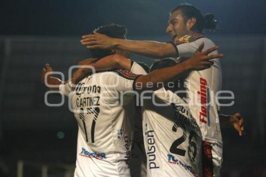 FÚTBOL . LOBOS VS JAGUARES