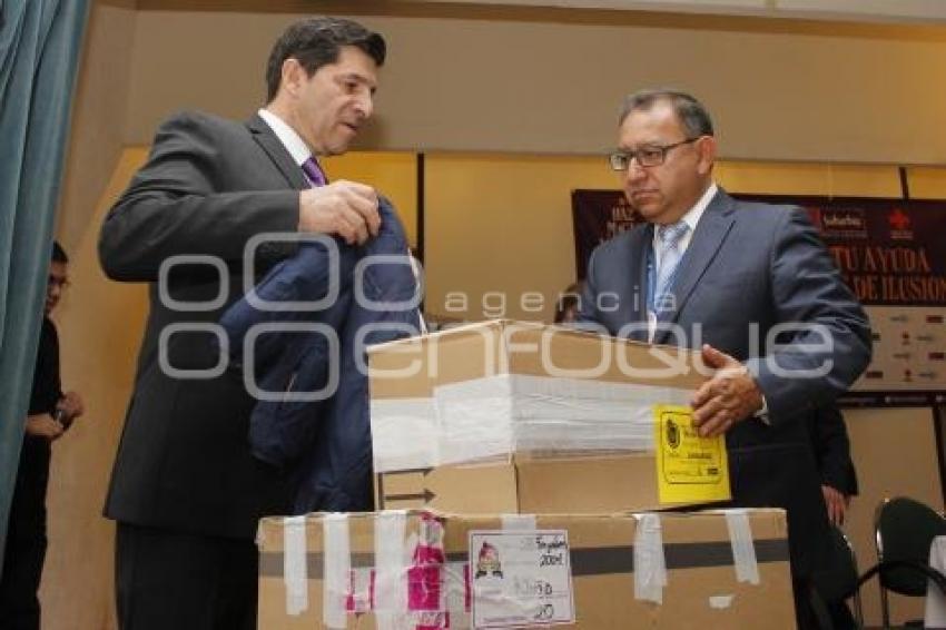 ENTREGA DE ROPA . CRUZ ROJA