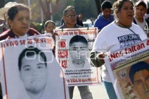 CARAVANA PADRES AYOTZINAPA