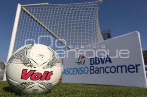 FÚTBOL . LOBOS BUAP VS ALEBRIJES