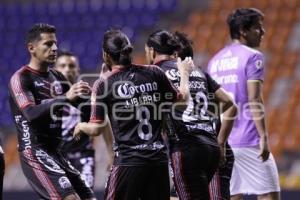 FÚTBOL . LOBOS BUAP VS JAGUARES