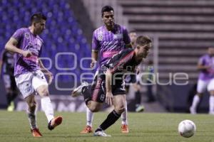 FÚTBOL . LOBOS BUAP VS JAGUARES