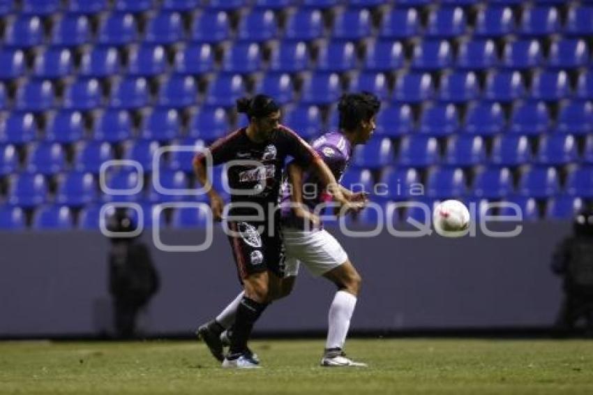 FÚTBOL . JAGUARES VS LOBOS BUAP