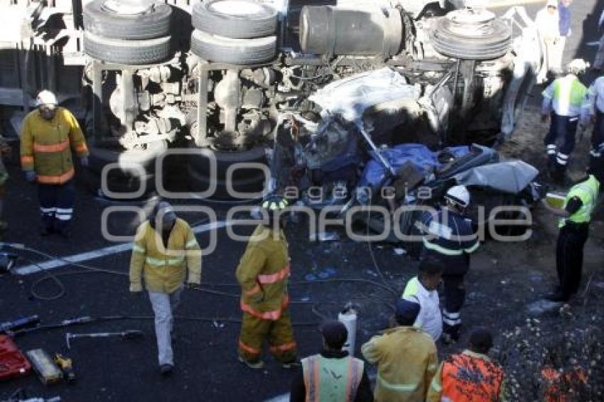 CARAMBOLA AUTOPISTA MÉXICO-PUEBLA